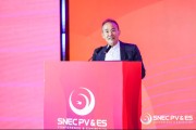 众夫盈门王石再谈万科：正在调整往前走，但绿色低碳方面是走在前面的